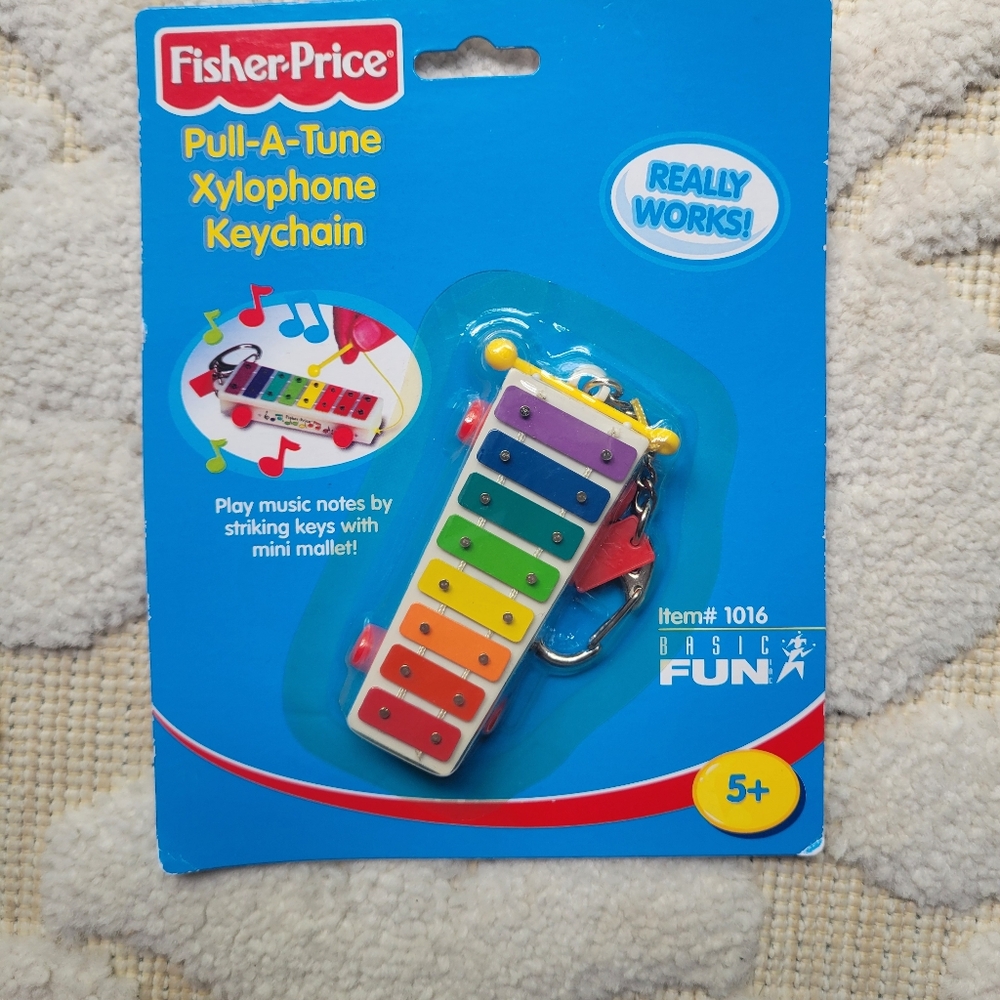 Pull a tune xylophone keychain 2001